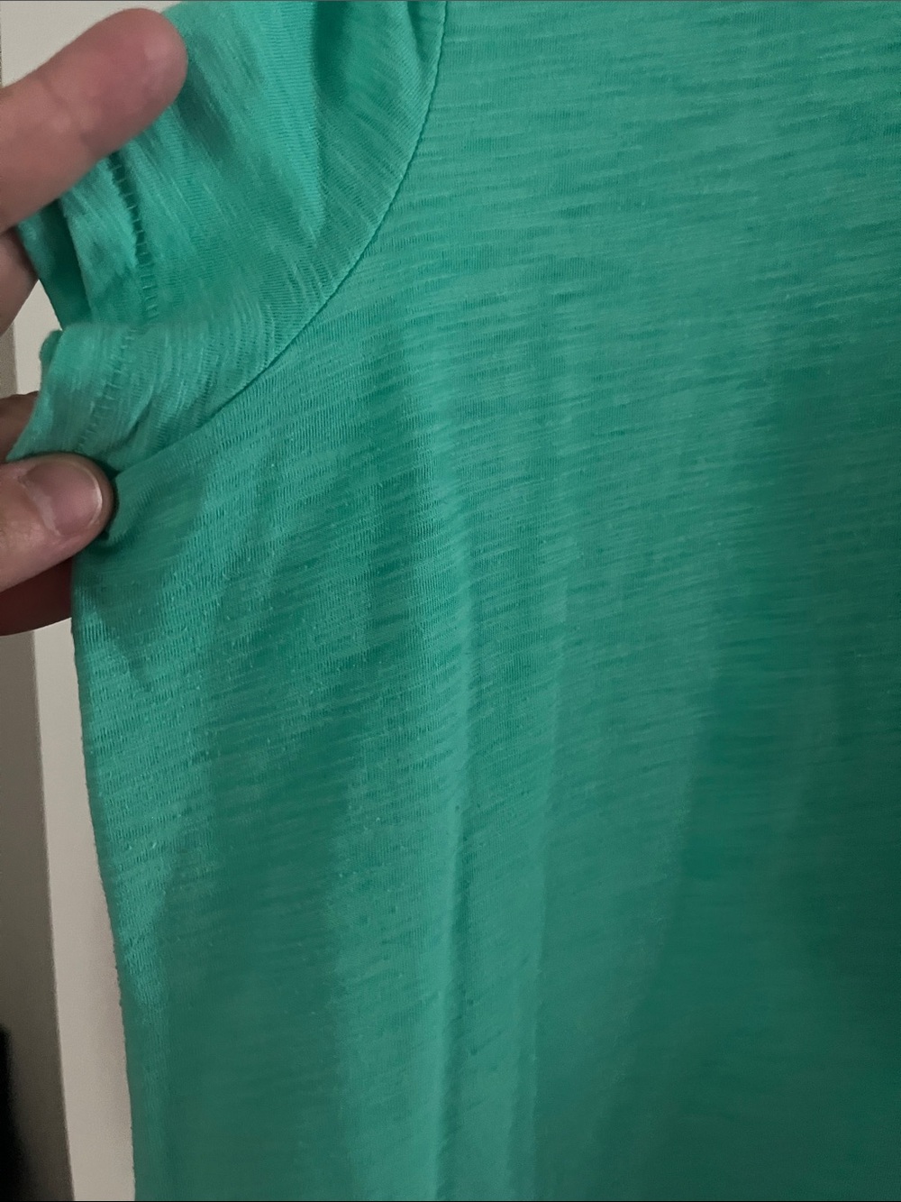 Lilly Pulitzer Green Scoop neck tshirt - Picture 3 of 5